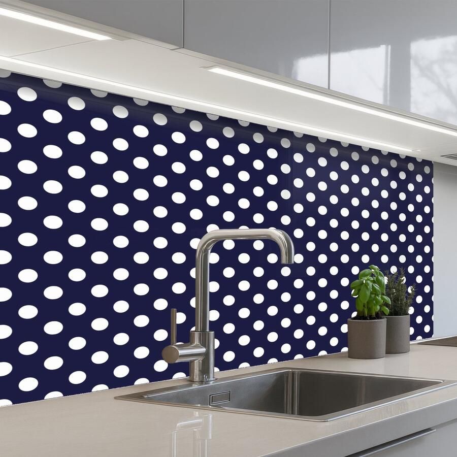 KitchenYeah Keuken achterwand 100x60 cm Spatscherm zelfklevend Oceaan Stippen Blauw Wit Muurbeschermer Spatwand fornuis