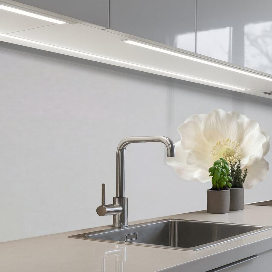 KitchenYeah Keuken achterwand 150x60 cm Spatscherm zelfklevend Bloem Minimalistisch -Wit Muurbeschermer Spatwand fornuis