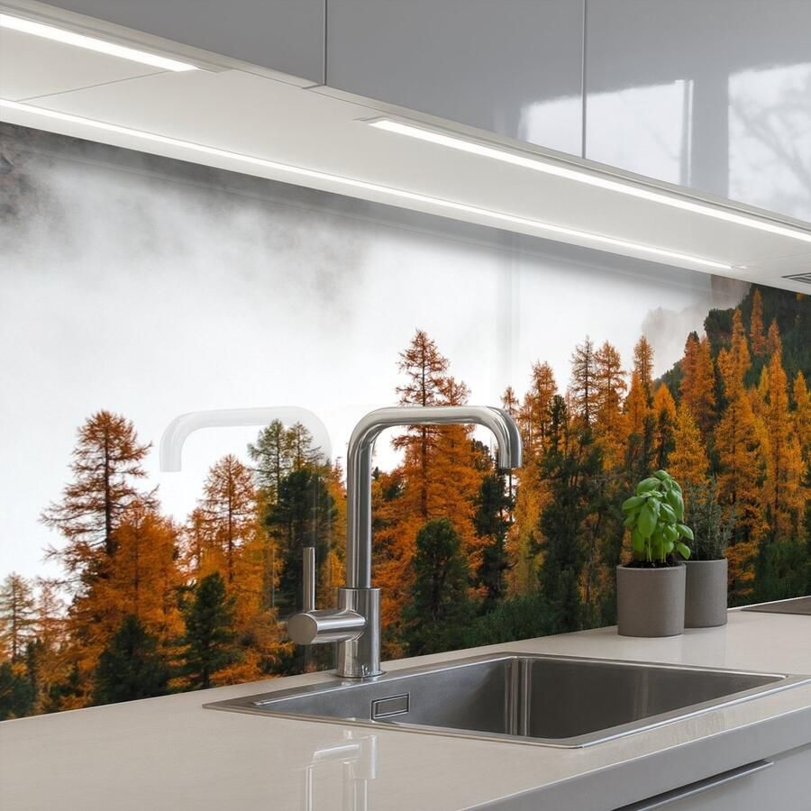 KitchenYeah Keuken achterwand 200x60 cm Spatscherm zelfklevend Berg Mist Bos Muurbeschermer Spatwand fornuis