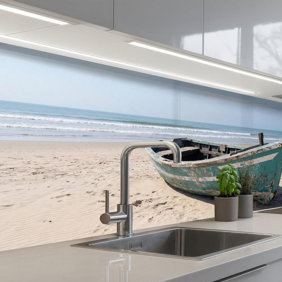 KitchenYeah Keuken achterwand 250x80 cm Spatscherm zelfklevend Boot Zandstrand Zee Muurbeschermer Spatwand fornuis