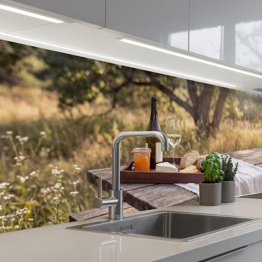 KitchenYeah Keuken achterwand 250x80 cm Spatscherm zelfklevend Picknick Wijn Kaasplankje Muurbeschermer Spatwand fornuis