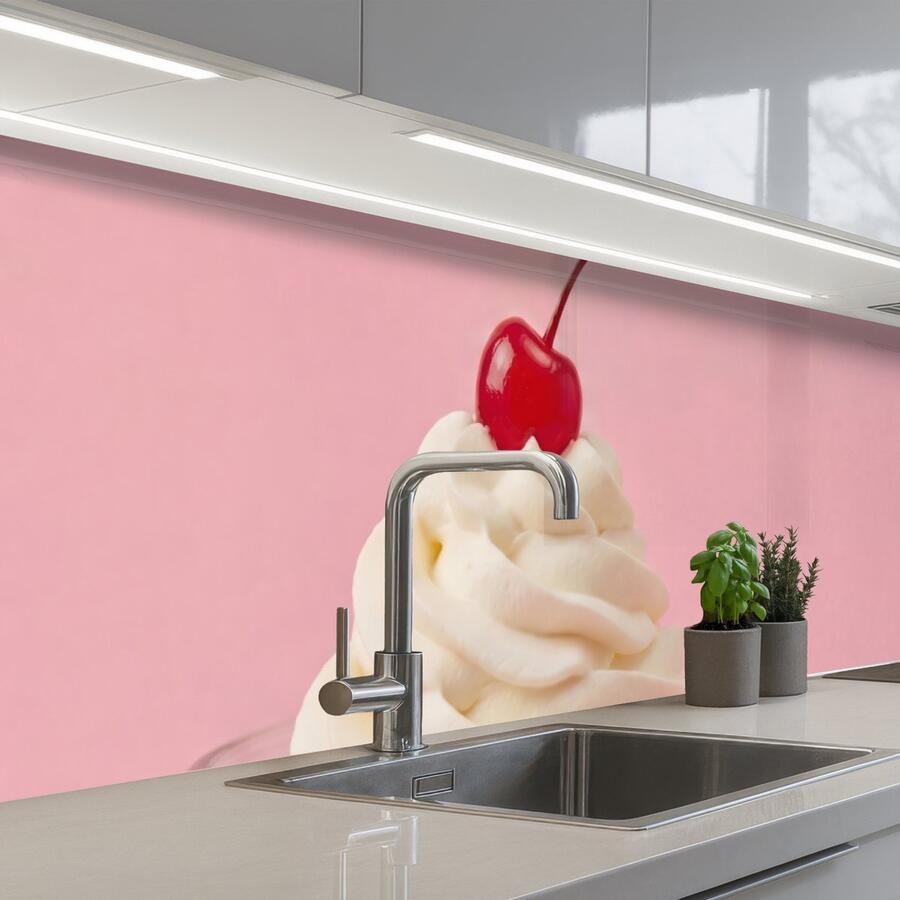 KitchenYeah Keuken achterwand 300x60 cm Spatscherm zelfklevend Kers Slagroom Roze Muurbeschermer Spatwand fornuis