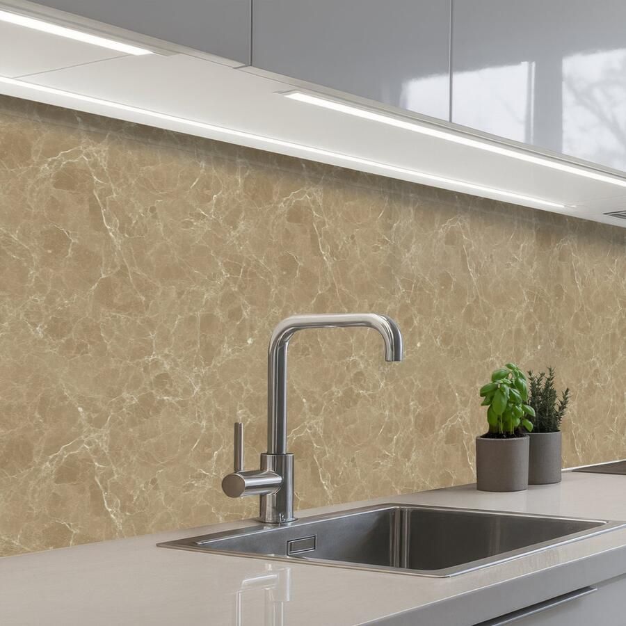 KitchenYeah Keuken achterwand 300x80 cm Spatscherm zelfklevend Beige Marmer print Witte aders Muurbeschermer Spatwand fornuis