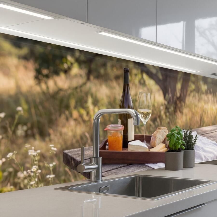 KitchenYeah Keuken achterwand 300x80 cm Spatscherm zelfklevend Picknick Wijn Kaasplankje Muurbeschermer Spatwand fornuis