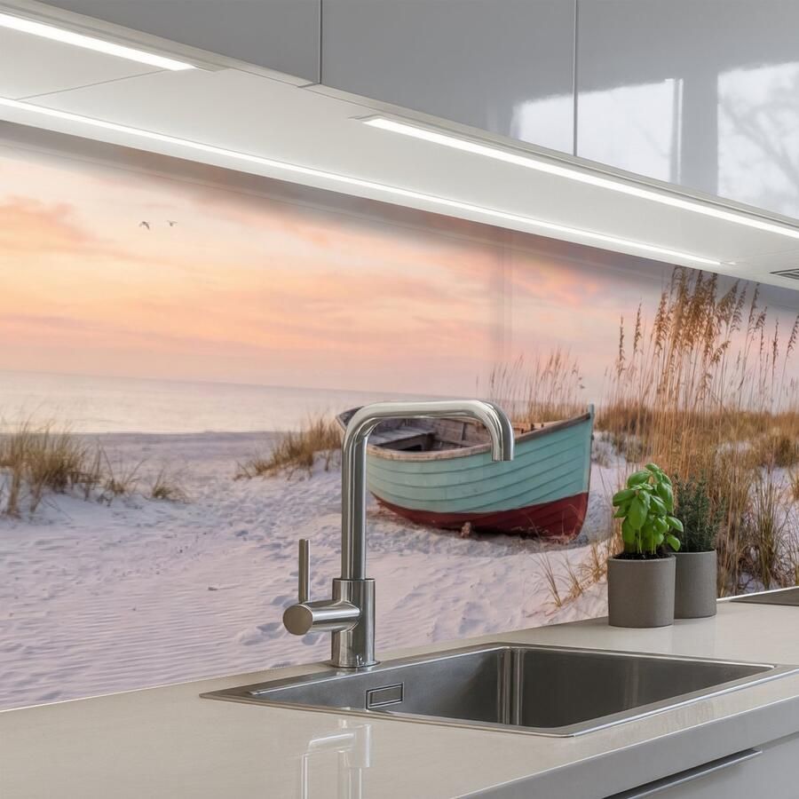 KitchenYeah Keuken achterwand 400x80 cm Spatscherm zelfklevend Rustiek Roeiboot Zandstrand Muurbeschermer Spatwand fornuis