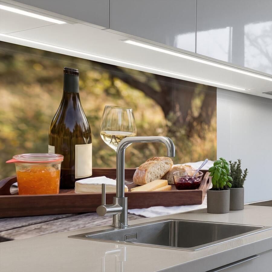 KitchenYeah Keuken achterwand 80x60 cm Spatscherm zelfklevend Picknick Wijn Kaasplankje Muurbeschermer Spatwand fornuis