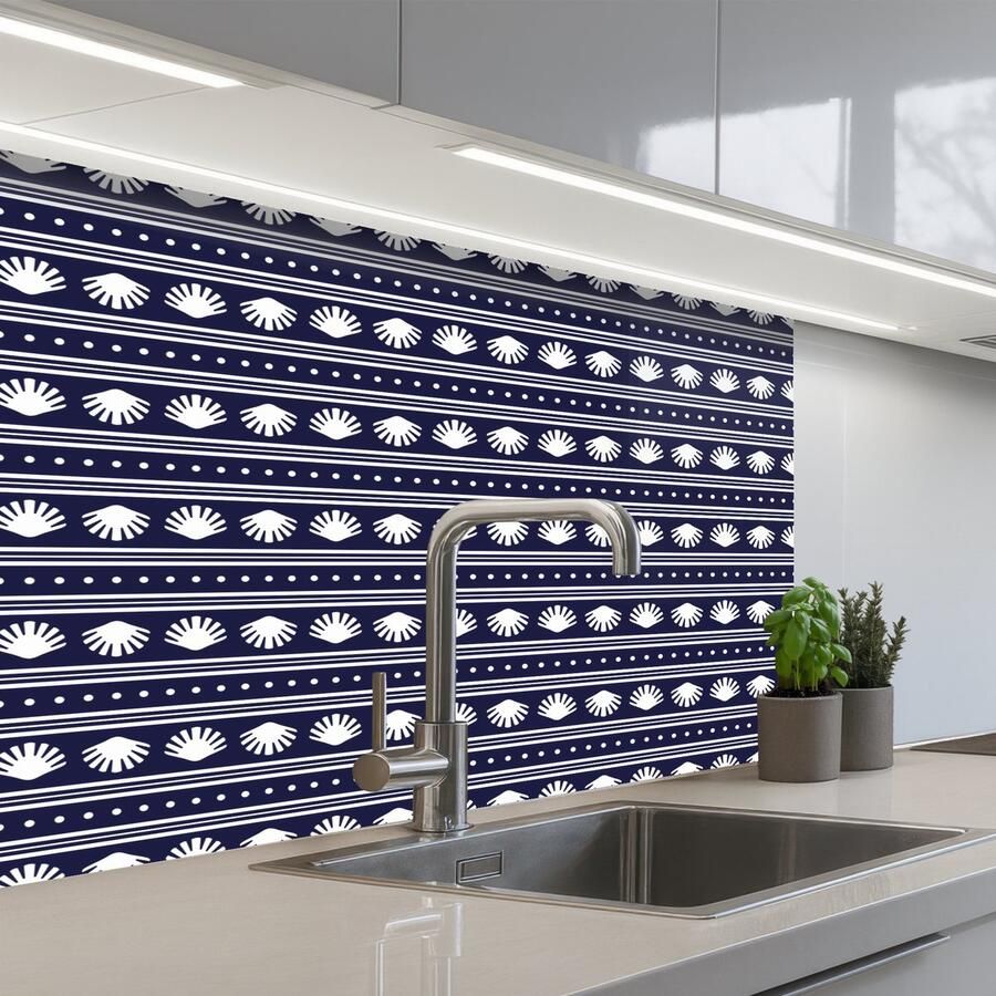 KitchenYeah Keuken achterwand 80x60 cm Spatscherm zelfklevend Schelp Nautisch Blauw Wit Muurbeschermer Spatwand fornuis