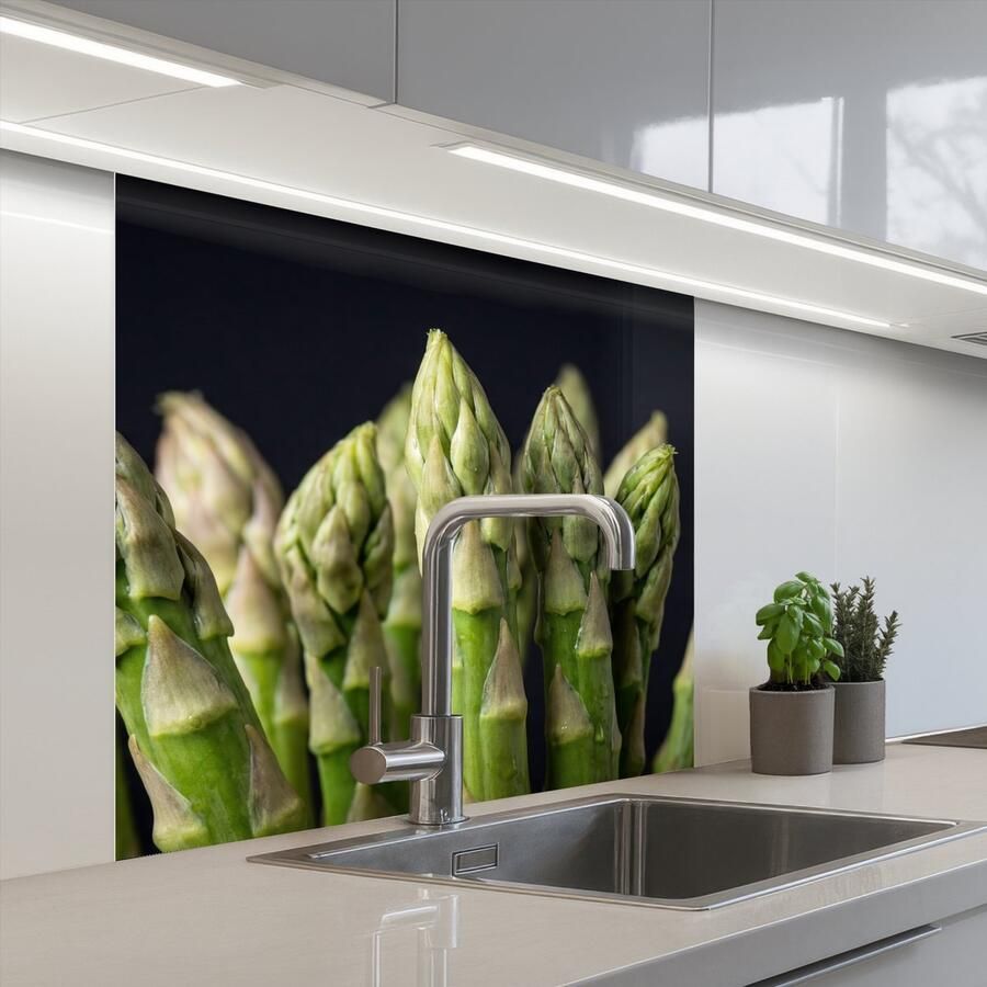 KitchenYeah Keuken achterwand 80x80 cm Spatscherm zelfklevend Asperges Groen Zwart Muurbeschermer Spatwand fornuis