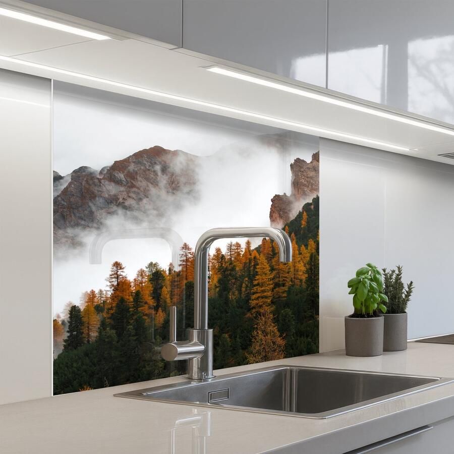 KitchenYeah Keuken achterwand 80x80 cm Spatscherm zelfklevend Berg Mist Bos Muurbeschermer Spatwand fornuis