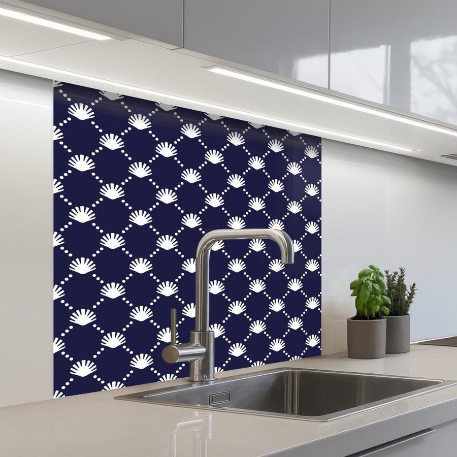 KitchenYeah Keuken achterwand 80x80 cm Spatscherm zelfklevend Oceaan Schelp Blauw Wit Muurbeschermer Spatwand fornuis
