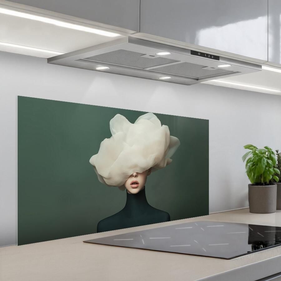 KitchenYeah Spatscherm 100x50 cm Zelfklevende achterwand Hoed Vrouw Beige Keuken muurbeschermer Spatwand fornuis