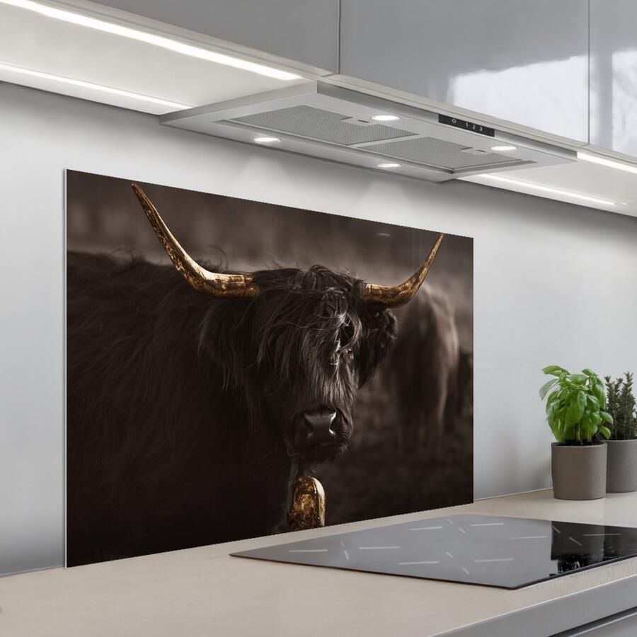 KitchenYeah Spatscherm 100x65 cm Zelfklevende achterwand Schotse hooglander Goud Koebel Hoorns Dieren Keuken muurbeschermer Spatwand fornuis