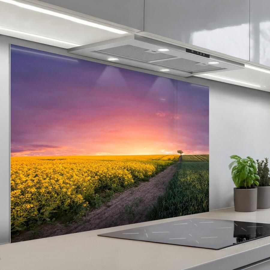 KitchenYeah Spatscherm 120x80 cm Zelfklevende achterwand Bloemen Weg Lucht Geel Paars Zonsondergang Natuur Keuken muurbeschermer Spatwand fornuis