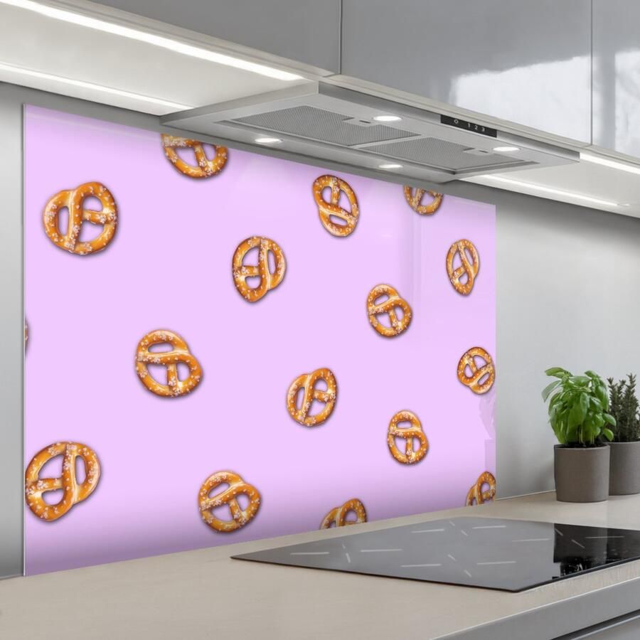 KitchenYeah Spatscherm 120x80 cm Zelfklevende achterwand Pretzels Eten Paars Keuken muurbeschermer Spatwand fornuis - Foto 1