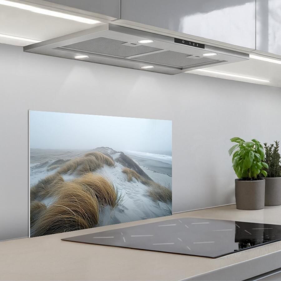 KitchenYeah Spatscherm 60x40 cm Zelfklevende achterwand Duinen Strand Planten Natuur Keuken muurbeschermer Spatwand fornuis