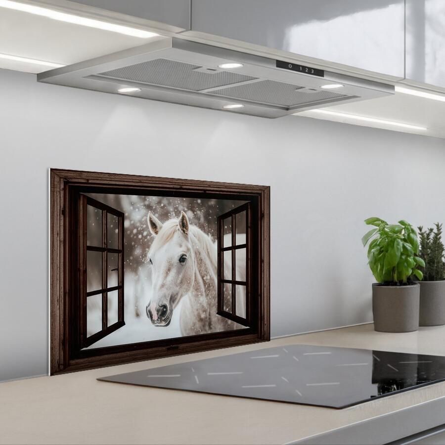 KitchenYeah Spatscherm 60x45 cm Zelfklevende achterwand Doorkijk Paard Wit Winterlandschap Sneeuw Keuken muurbeschermer Spatwand fornuis