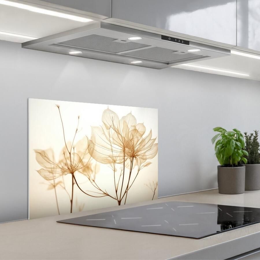 KitchenYeah Spatscherm 60x45 cm Zelfklevende achterwand Droogbloemen Beige Planten Wit Keuken muurbeschermer Spatwand fornuis