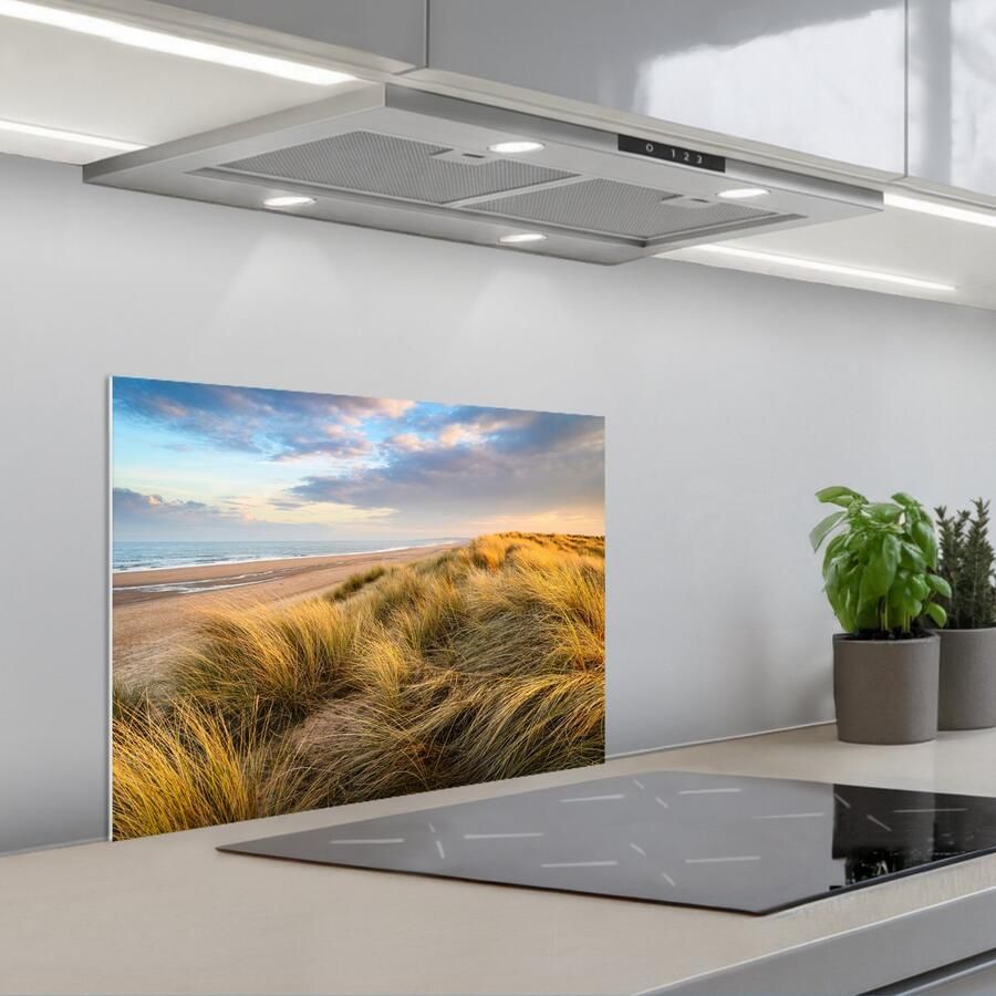 KitchenYeah Spatscherm 60x45 cm Zelfklevende achterwand Gras Duinen Strand Zomer Keuken muurbeschermer Spatwand fornuis