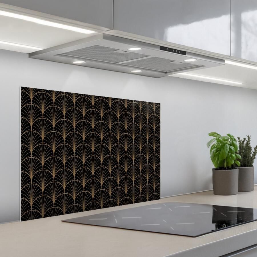 KitchenYeah Spatscherm 70x50 cm Zelfklevende achterwand Gouden Waaiers Zwart Keuken muurbeschermer Spatwand fornuis
