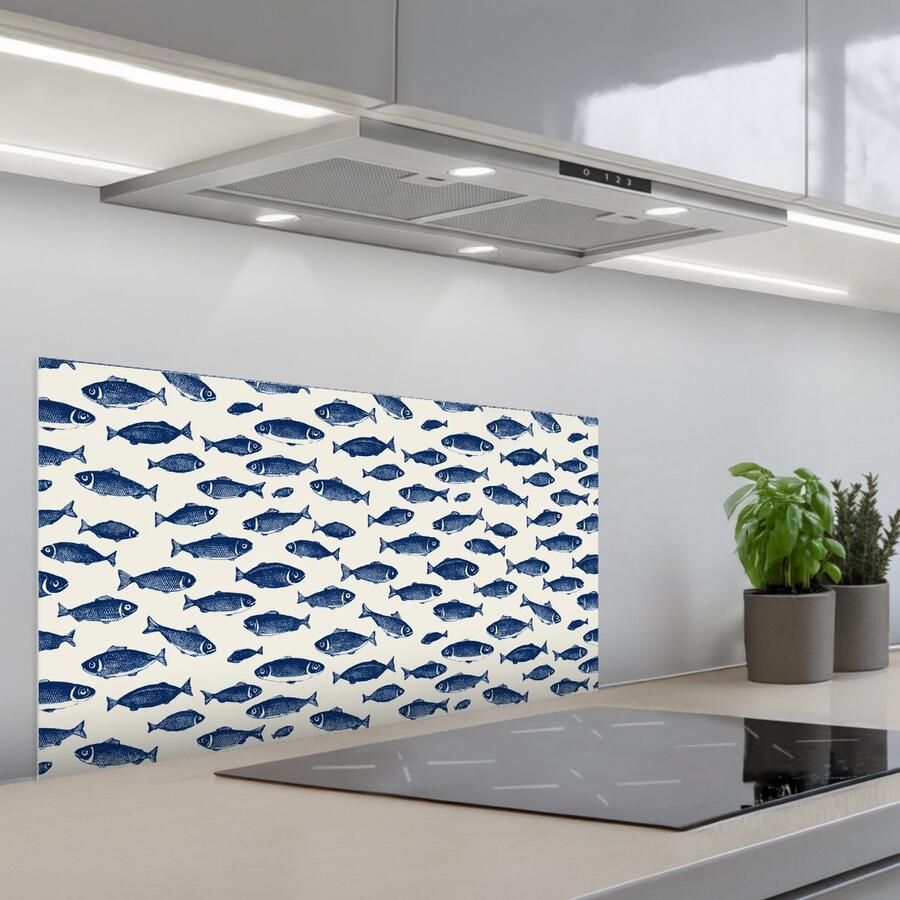 KitchenYeah Spatscherm 80x40 cm Zelfklevende achterwand Vissen Patroon Blauw Wit Keuken muurbeschermer Spatwand fornuis