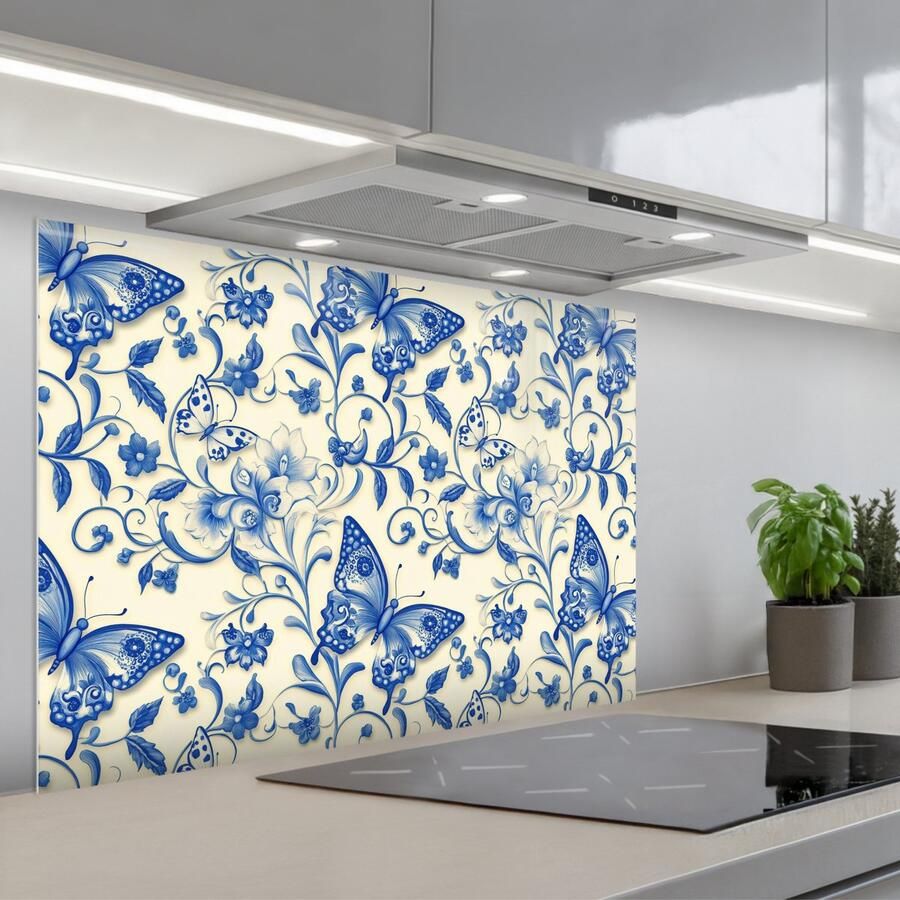 KitchenYeah Spatscherm 90x60 cm Zelfklevende achterwand Vlinders Bloemen Blauw Botanisch Keuken muurbeschermer Spatwand fornuis