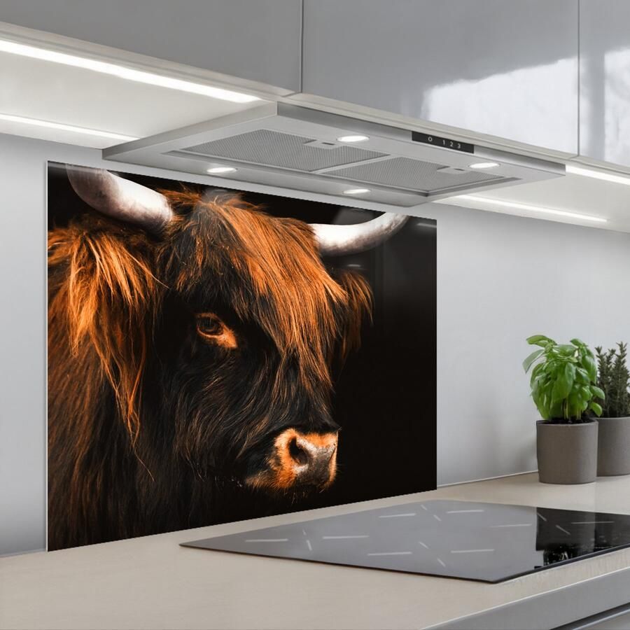 KitchenYeah Spatscherm 90x70 cm Zelfklevende achterwand Schotse hooglander Zwart Koe Hoorn Dieren Keuken muurbeschermer Spatwand fornuis
