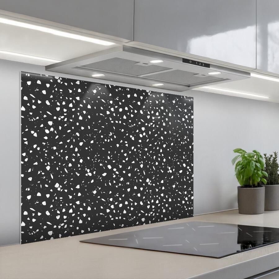 KitchenYeah Spatscherm 90x70 cm Zelfklevende achterwand Terrazzo Patroon Zwart Wit Keuken muurbeschermer Spatwand fornuis
