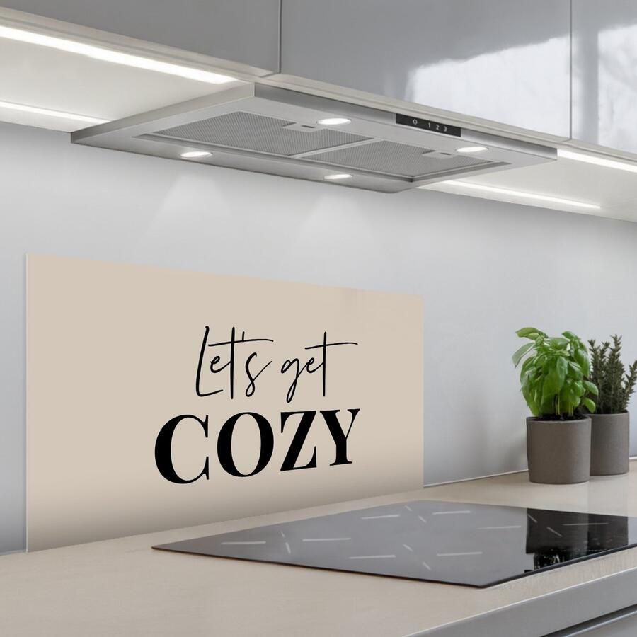 KitchenYeah Spatscherm 80x40 cm Zelfklevende achterwand Beige Winter Quote Cozy Keuken muurbeschermer Spatwand fornuis
