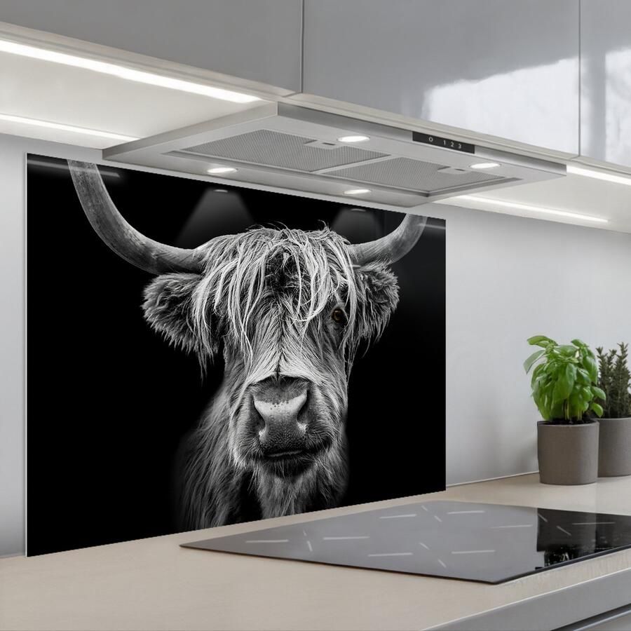 KitchenYeah Spatscherm 90x60 cm Zelfklevende achterwand Schotse Hooglander Horens Zwart Wit Koe Wild Dieren Keuken muurbeschermer Spatwand fornuis