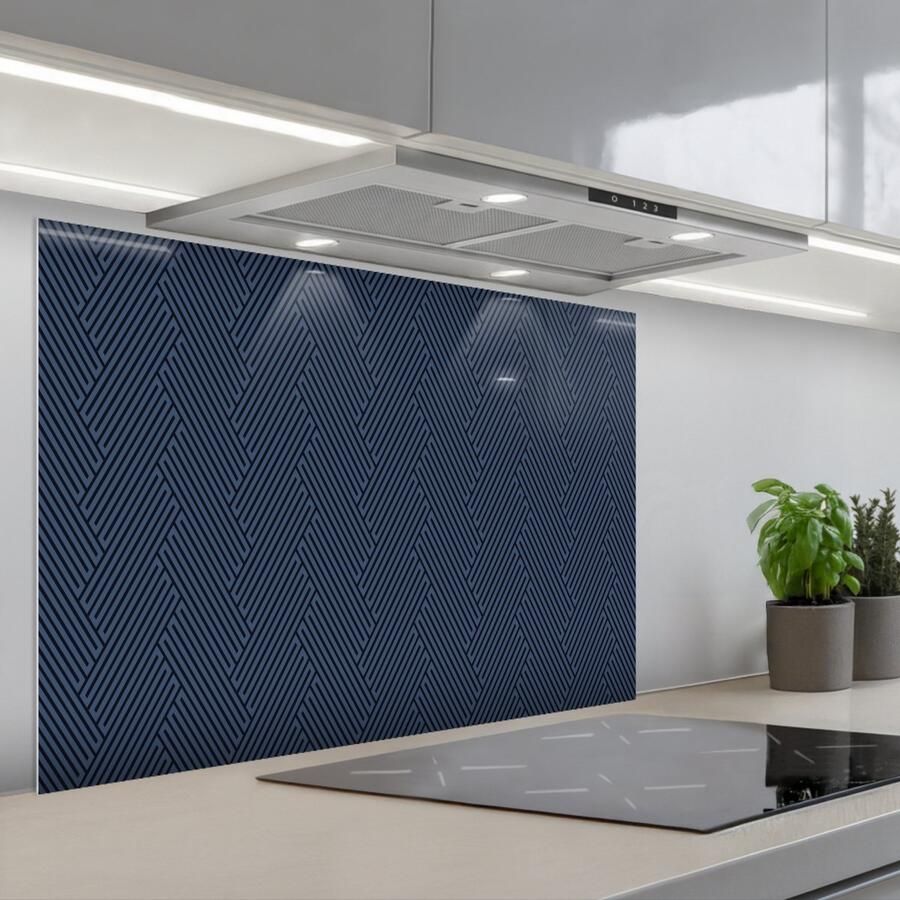KitchenYeah Spatscherm 90x60 cm Zelfklevende achterwand Zwart Blauw Patroon Strepen Keuken muurbeschermer Spatwand fornuis