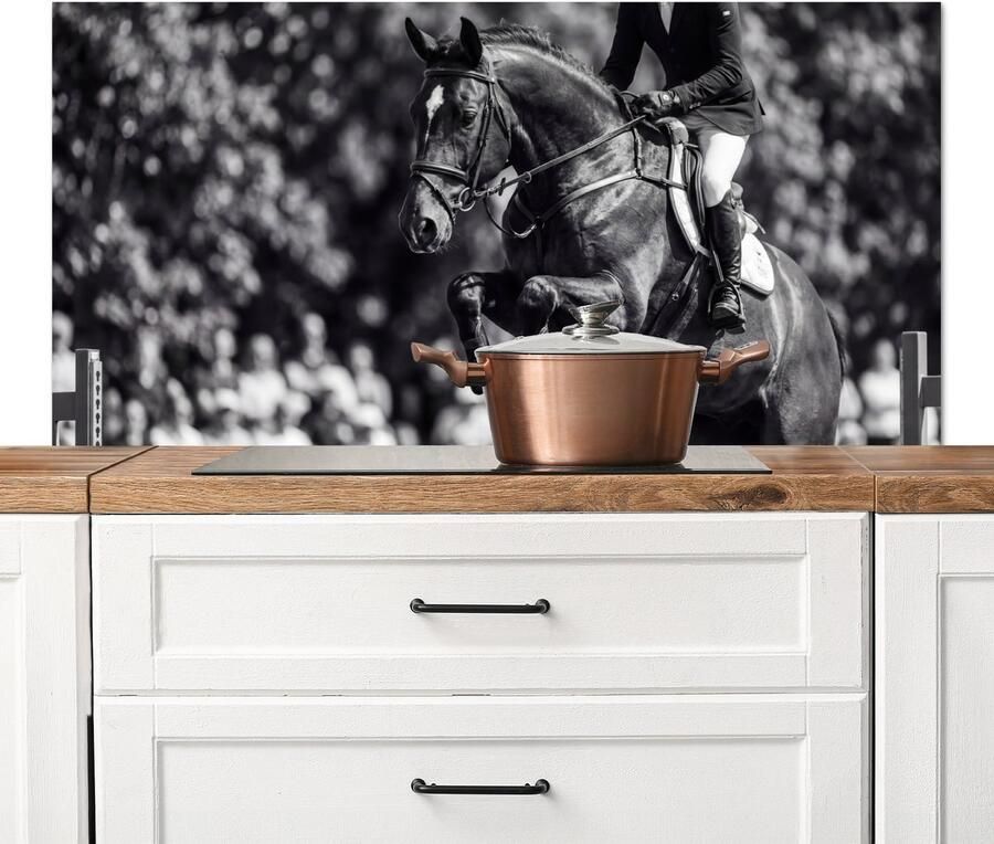 KitchenYeah Spatscherm keuken 120x60 cm Kookplaat achterwand Springen Paard Zwart Wit Muurbeschermer Spatwand fornuis Hoogwaardig aluminium