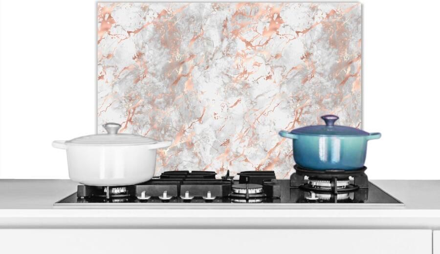 KitchenYeah Spatscherm keuken 60x40 cm Kookplaat achterwand Rose goud Marmer print Wit Patroon Muurbeschermer Spatwand fornuis Hoogwaardig aluminium