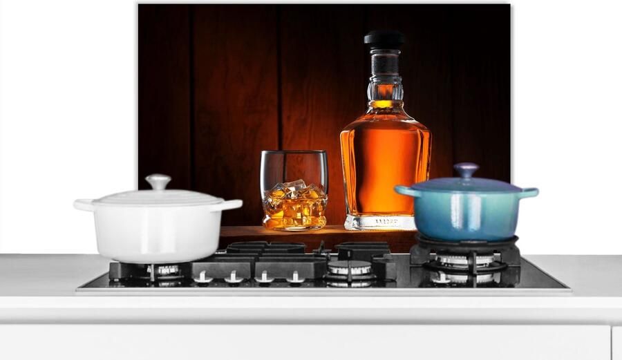 KitchenYeah Spatscherm keuken 60x40 cm Kookplaat achterwand Whiskey Fles Karaf Muurbeschermer Spatwand fornuis Hoogwaardig aluminium