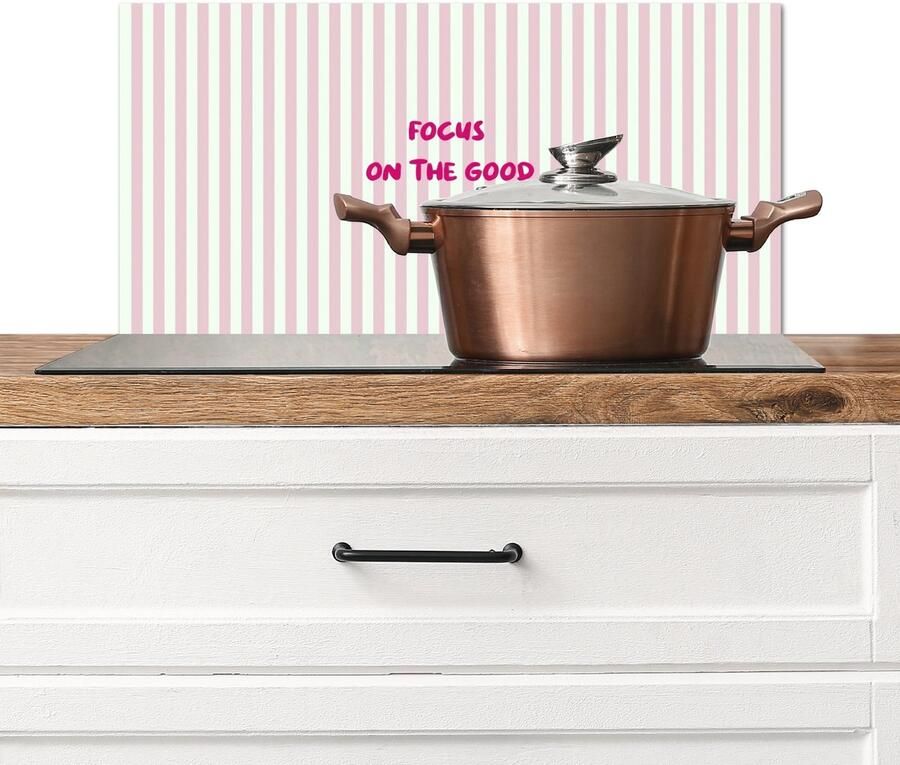 KitchenYeah Spatscherm keuken 60x30 cm Kookplaat achterwand Focus on the good Strepen Roze Smiley Muurbeschermer Spatwand fornuis Hoogwaardig aluminium