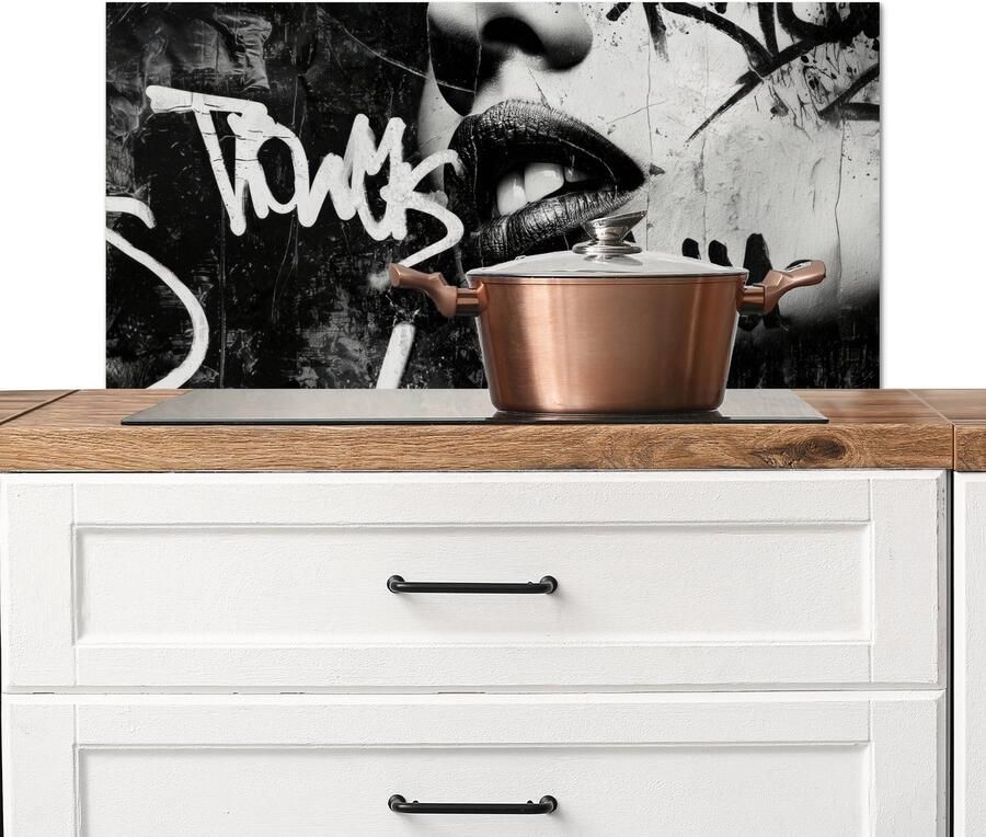 KitchenYeah Spatscherm keuken 80x40 cm Kookplaat achterwand Gezicht Mond Graffiti Zwart Muurbeschermer Spatwand fornuis Hoogwaardig aluminium