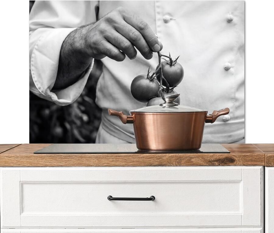 KitchenYeah Spatscherm keuken 90x60 cm Kookplaat achterwand Tomaten Chef Zwart Wit Muurbeschermer Spatwand fornuis Hoogwaardig aluminium