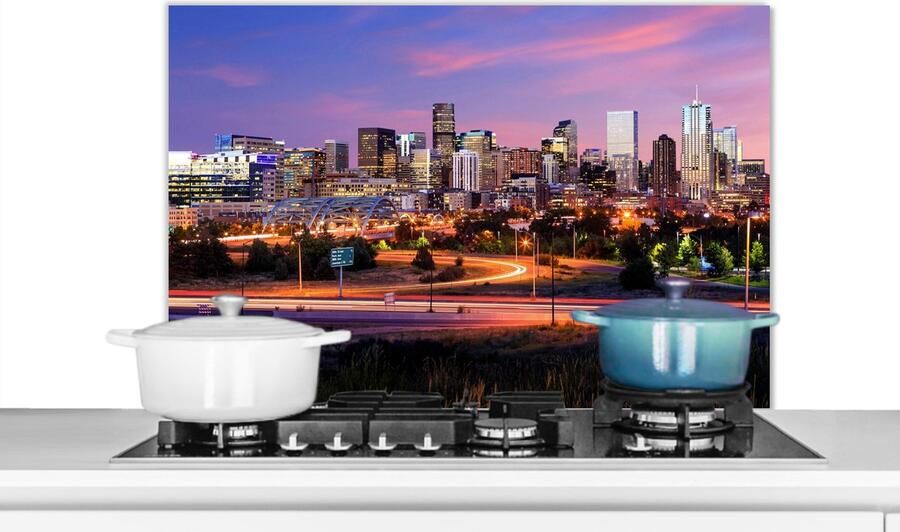 KitchenYeah Spatscherm keuken Denver Skyline Nacht Maan Amerika Spatwand fornuis Achterwand keuken 90x60 cm Aluminium