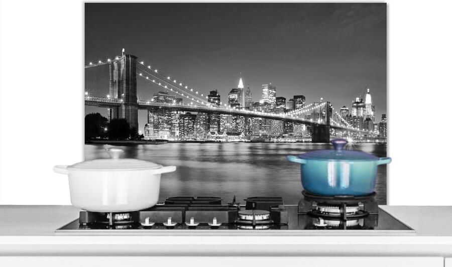 KitchenYeah Spatscherm Keuken Kookplaat Achterwand Spatwand Fornuis 80x55 cm New York Brug Brooklyn Zwart wit Architectuur Aluminium Wanddecoratie Spatschermen Muurbeschermer Hittebestendig