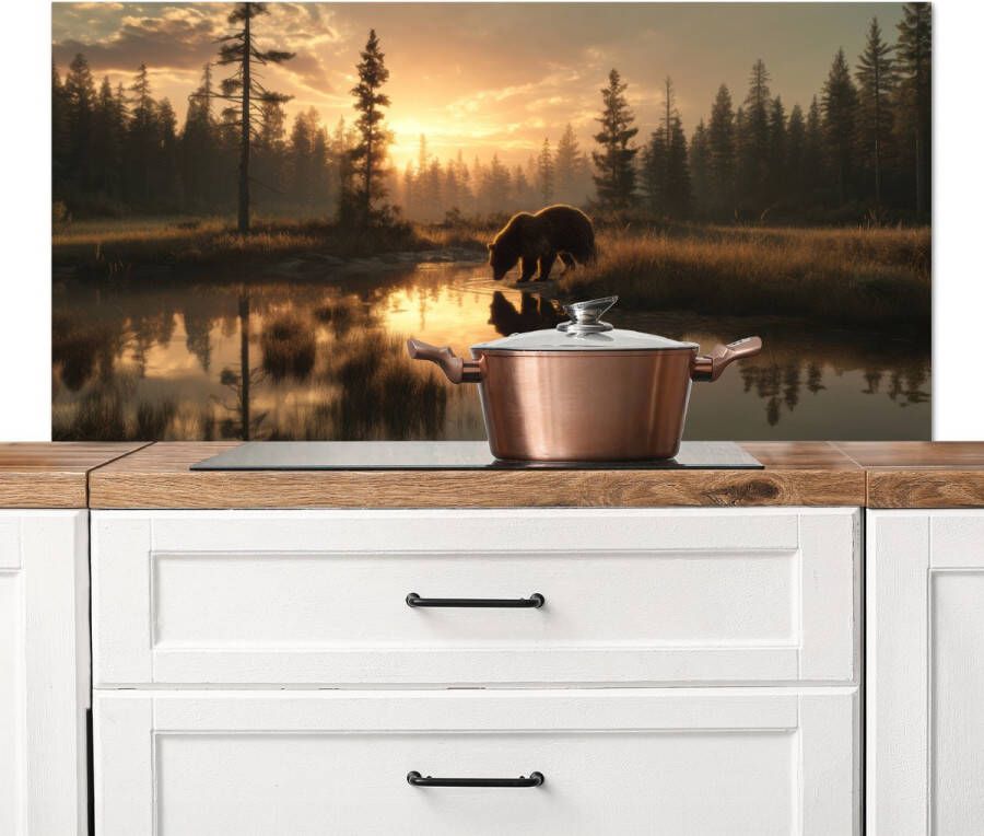 KitchenYeah Spatscherm keuken 120x60 cm Kookplaat achterwand Beer water Bos Ochtendlicht Muurbeschermer Spatwand fornuis Hoogwaardig aluminium