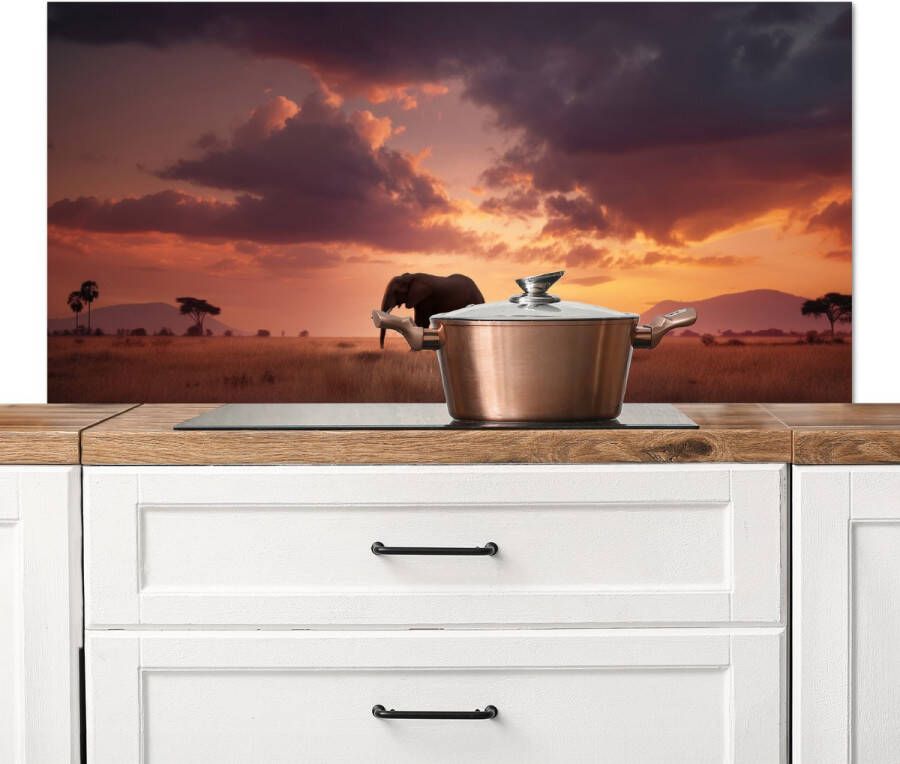 KitchenYeah Spatscherm keuken 120x60 cm Kookplaat achterwand Olifanten Grasland Zonsondergang Muurbeschermer Spatwand fornuis Hoogwaardig aluminium