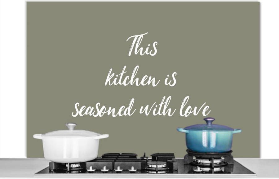 KitchenYeah Spatscherm keuken 120x80 cm Kookplaat achterwand Liefde Quotes Spreuken This kitchen is seasoned with love Muurbeschermer Spatwand fornuis Hoogwaardig aluminium