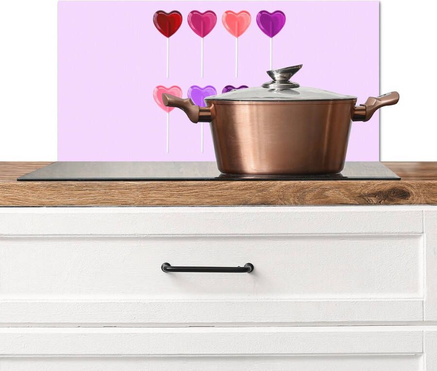 KitchenYeah Spatscherm keuken 60x30 cm Kookplaat achterwand Lolly Hart Roze Snoep Muurbeschermer Spatwand fornuis Hoogwaardig aluminium