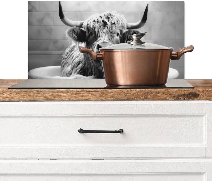 KitchenYeah Spatscherm keuken 60x30 cm Kookplaat achterwand Schotse hooglander Zwart wit Bad Schuim Muurbeschermer Spatwand fornuis Hoogwaardig aluminium