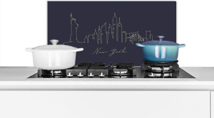 KitchenYeah Spatscherm keuken 70x30 cm Kookplaat achterwand New York Silhouette Blauw Muurbeschermer Spatwand fornuis Hoogwaardig aluminium