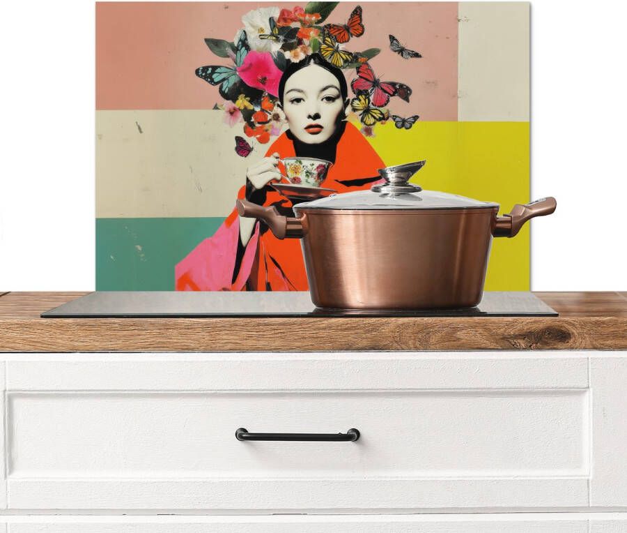 KitchenYeah Spatscherm keuken 70x50 cm Kookplaat achterwand Retro Vrouw Kopje Vlinders Muurbeschermer Spatwand fornuis Hoogwaardig aluminium