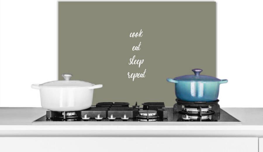 KitchenYeah Spatscherm keuken 70x50 cm Kookplaat achterwand Spreuken Cook eat sleep repeat Quotes Muurbeschermer Spatwand fornuis Hoogwaardig aluminium