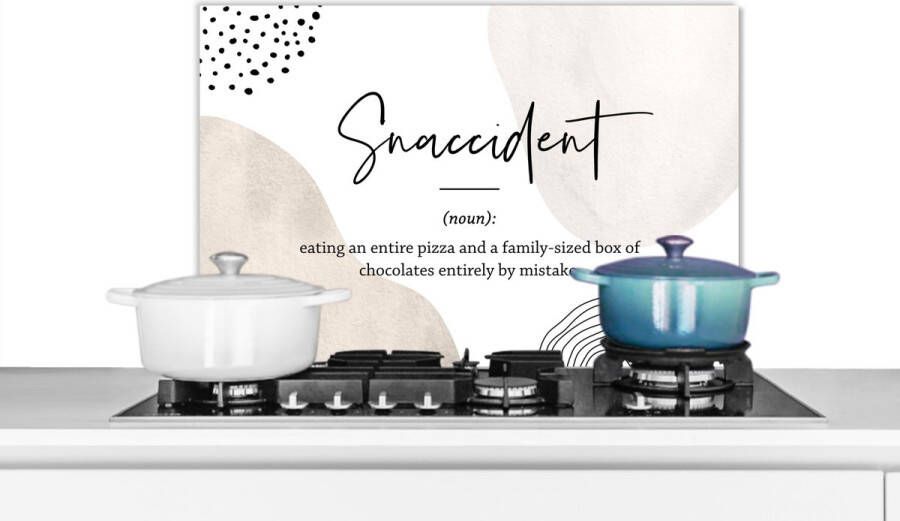 KitchenYeah Spatscherm keuken 70x50 cm Kookplaat achterwand Spreuken Snacccident Quotes Woordenboek Snaccident definitie Muurbeschermer Spatwand fornuis Hoogwaardig aluminium