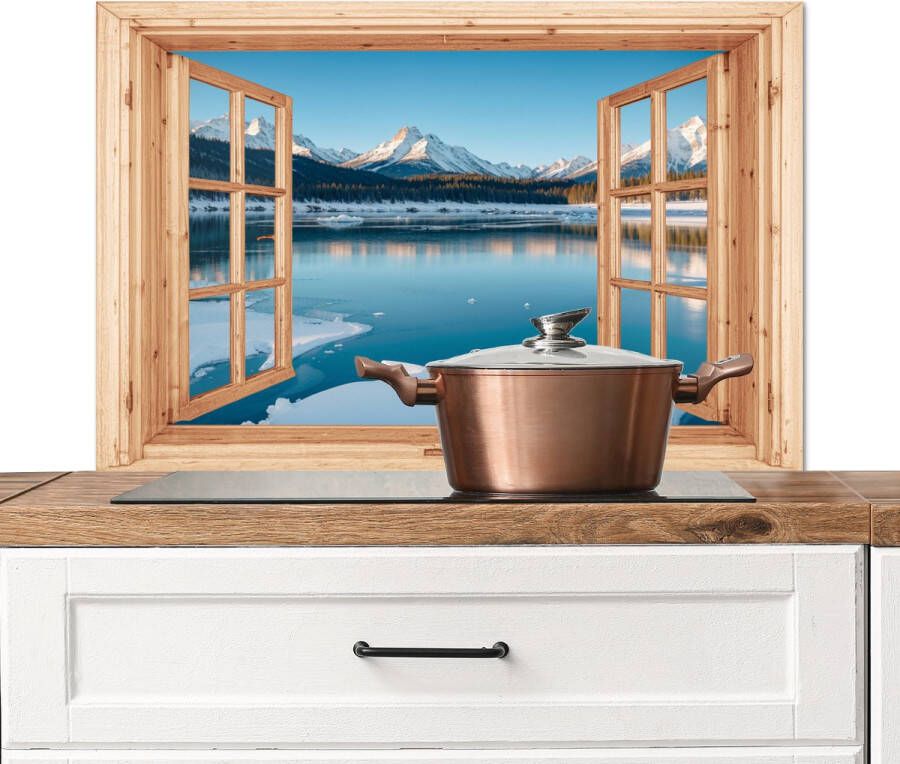 KitchenYeah Spatscherm keuken 80x55 cm Kookplaat achterwand Doorkijk Landschap Winter Meer Bergen Uitzicht Muurbeschermer Spatwand fornuis Hoogwaardig aluminium