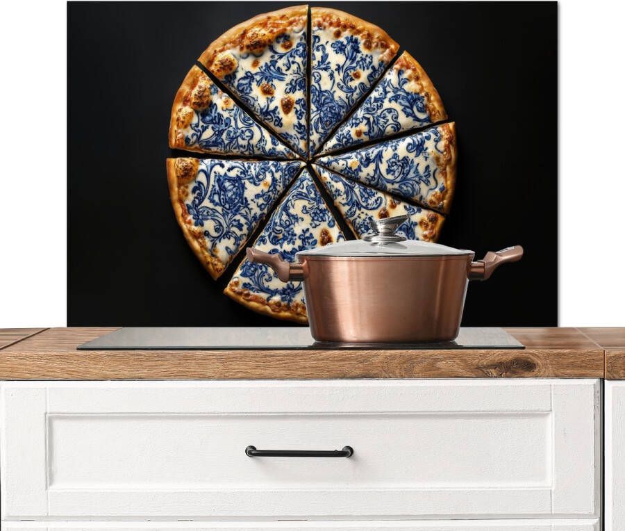 KitchenYeah Spatscherm keuken 80x55 cm Kookplaat achterwand Pizza Eten Delftsblauw Muurbeschermer Spatwand fornuis Hoogwaardig aluminium