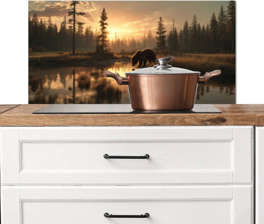 KitchenYeah Spatscherm keuken 90x45 cm Kookplaat achterwand Beer water Bos Ochtendlicht Muurbeschermer Spatwand fornuis Hoogwaardig aluminium